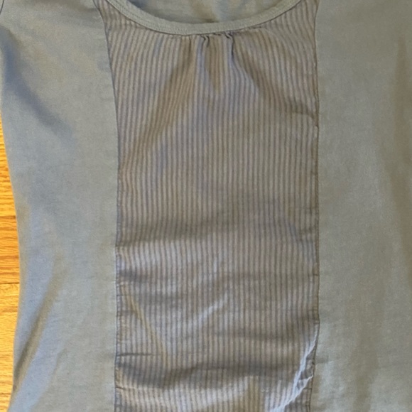 Almost Famous Shirt Junior’s Small Gray Button Closure Stripe detail Women - Picture 5 of 8